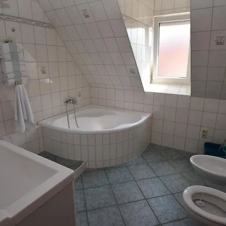 Suedheim Apartment *